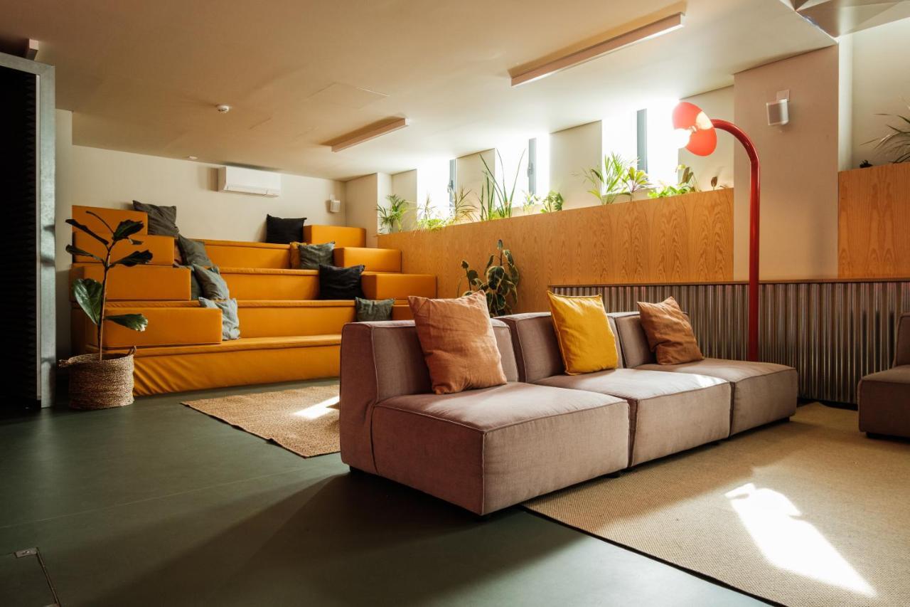 Micampus Covilha Apartment ภายนอก รูปภาพ